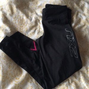 2XU Leggings.